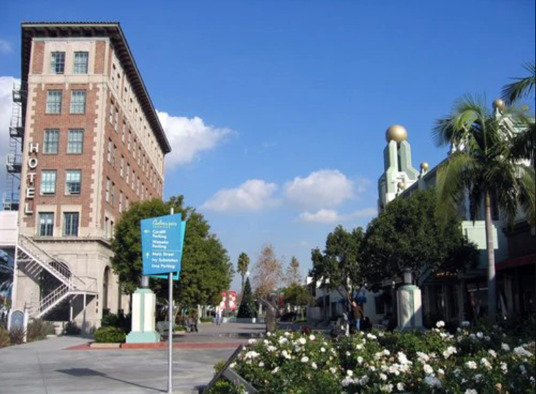 Culver City Luggage Baggage Suitcase Storage Service LAX Culver City Luggage Baggage Suitcase Storage Service LAX